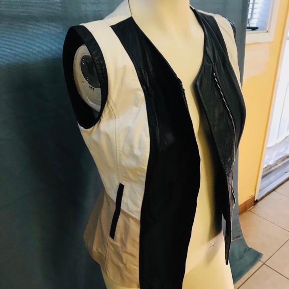 Bebe vests - Picture 3 of 4